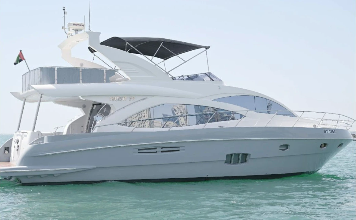 Majesty 59ft Premium Yacht