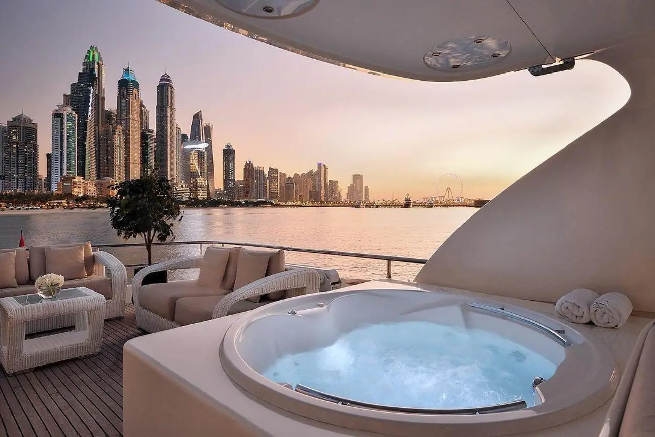Haigan Jacuzzi 90ft 8